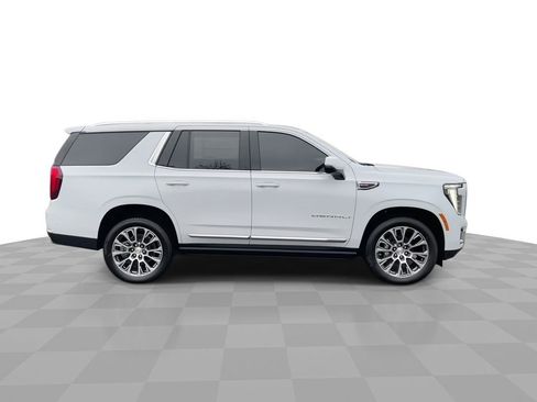 New 2026 GMC Yukon Denali w/ Sun & Power Step Package AWD/4WD image 9