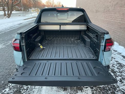 Used 2025 Hyundai Santa Cruz Limited image 5