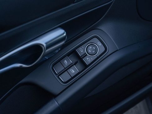 Certified 2024 Porsche 718 Cayman Base w/ Premium Package image 19