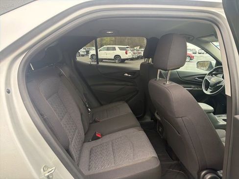 Used 2022 Chevrolet Equinox LT w/ Driver Convenience Package AWD/4WD image 32
