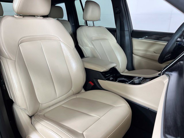 Used 2023 Jeep Grand Cherokee Limited AWD/4WD image 45