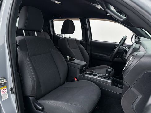 Used 2019 Toyota Tacoma TRD Off-Road image 24