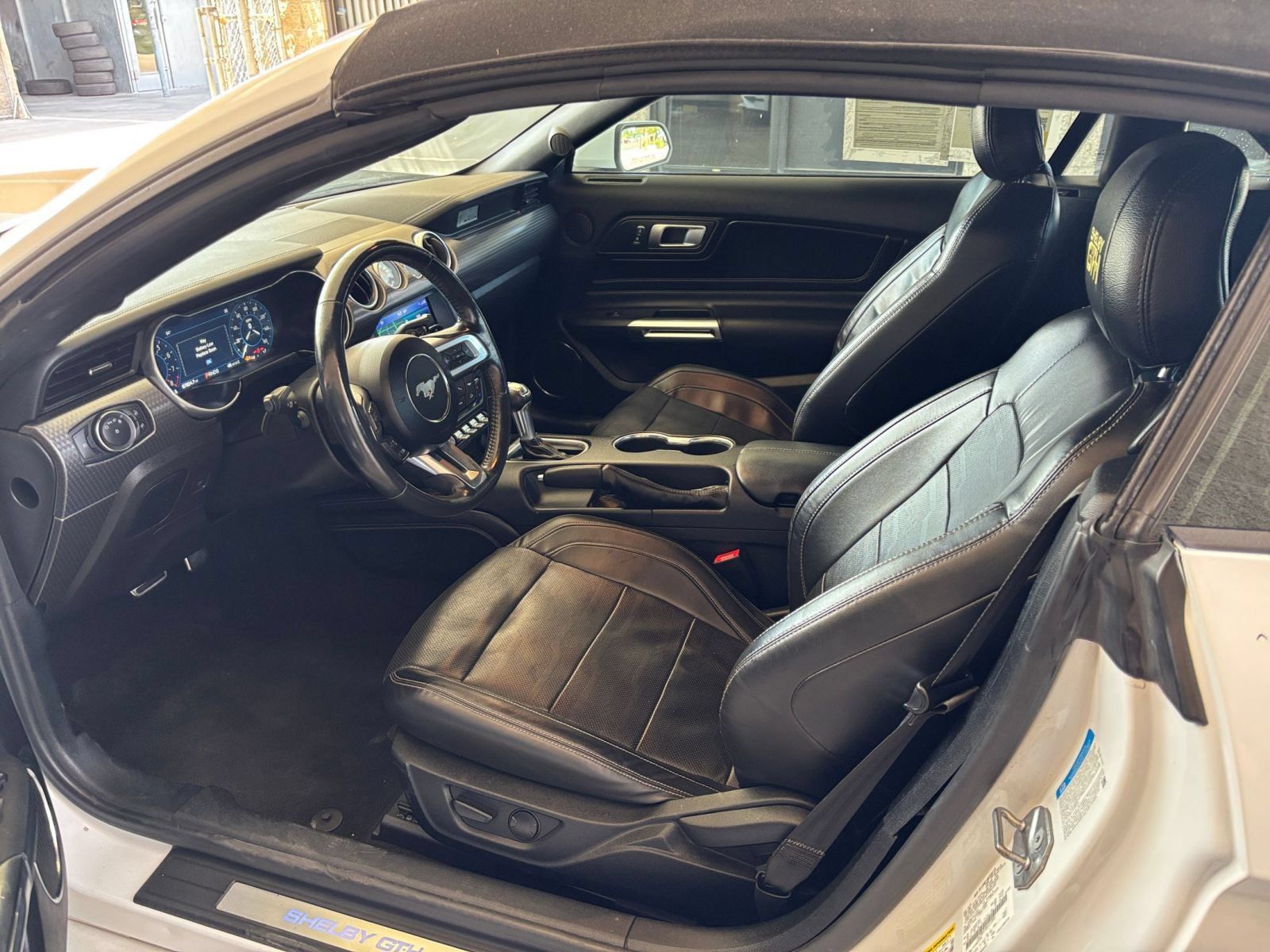 Used 2022 Ford Mustang GT Premium w/ GT Performance Package RWD image 26