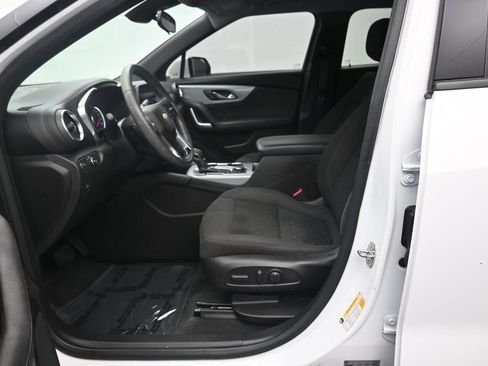 Used 2022 Chevrolet Blazer LT FWD image 11