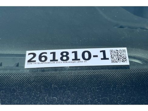 Used 2023 Volkswagen Jetta SE FWD image 16