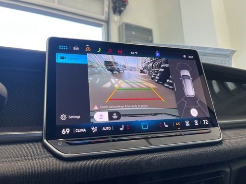 New 2026 Volkswagen Tiguan S FWD image 14