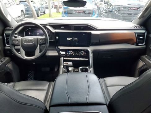 Used 2023 GMC Sierra 1500 Denali w/ Denali Reserve Package AWD/4WD image 12