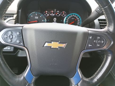 Used 2018 Chevrolet Tahoe Premier AWD/4WD image 21