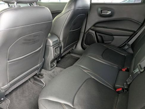 Used 2018 Jeep Compass Latitude w/ Popular Equipment Group image 30