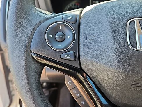Used 2022 Honda HR-V EX image 23