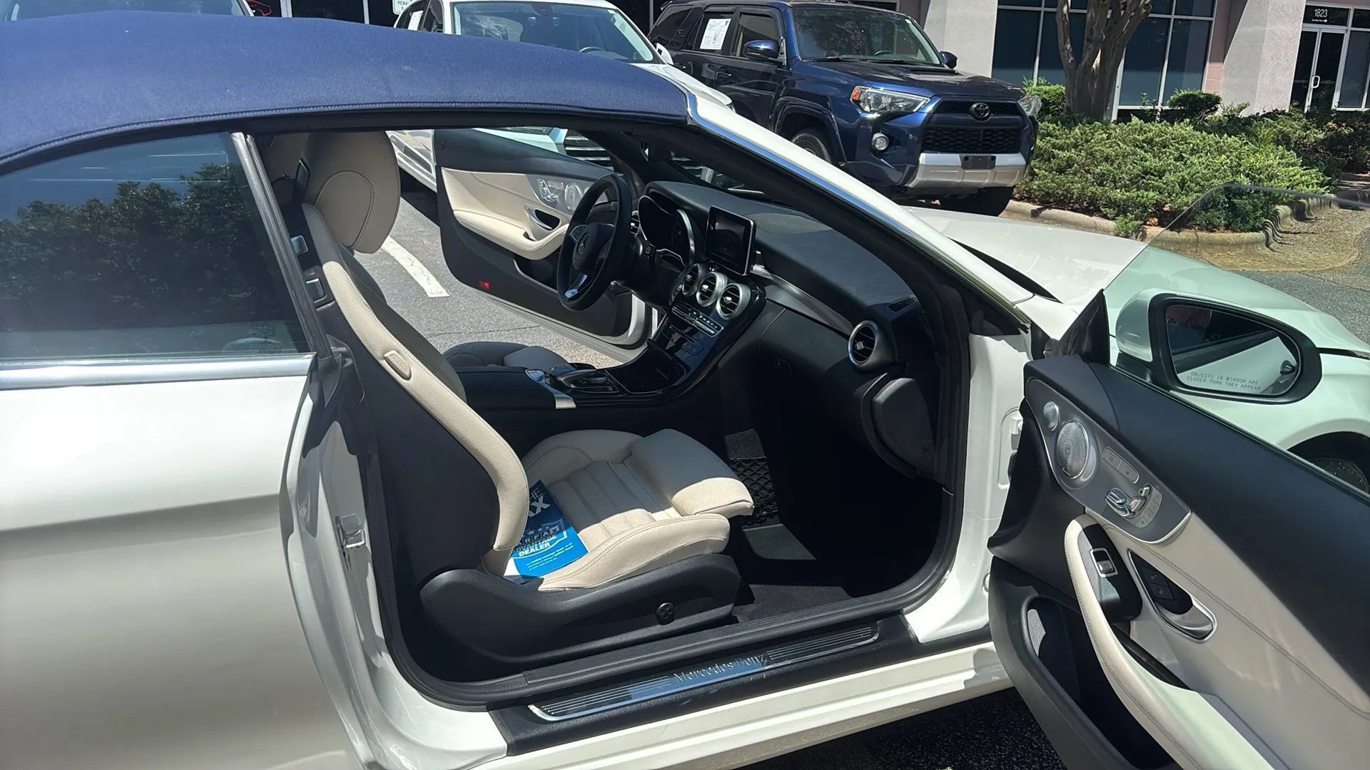 Used 2017 Mercedes-Benz C 300 Cabriolet image 28