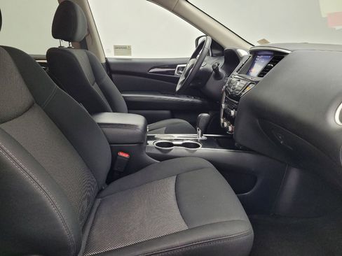 Used 2020 Nissan Pathfinder SV w/ Cargo Package FWD image 21