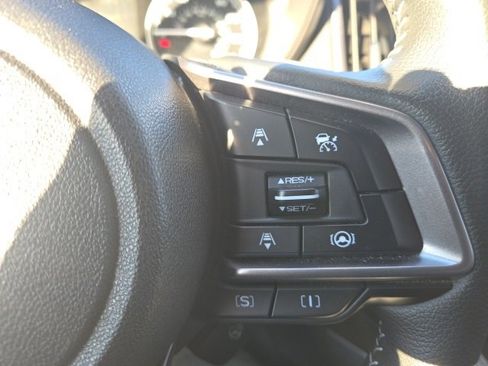 Used 2023 Subaru Forester Limited image 6