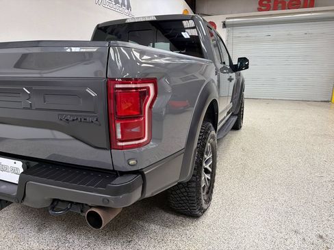 Used 2018 Ford F150 Raptor w/ Equipment Group 801A Mid AWD/4WD image 37