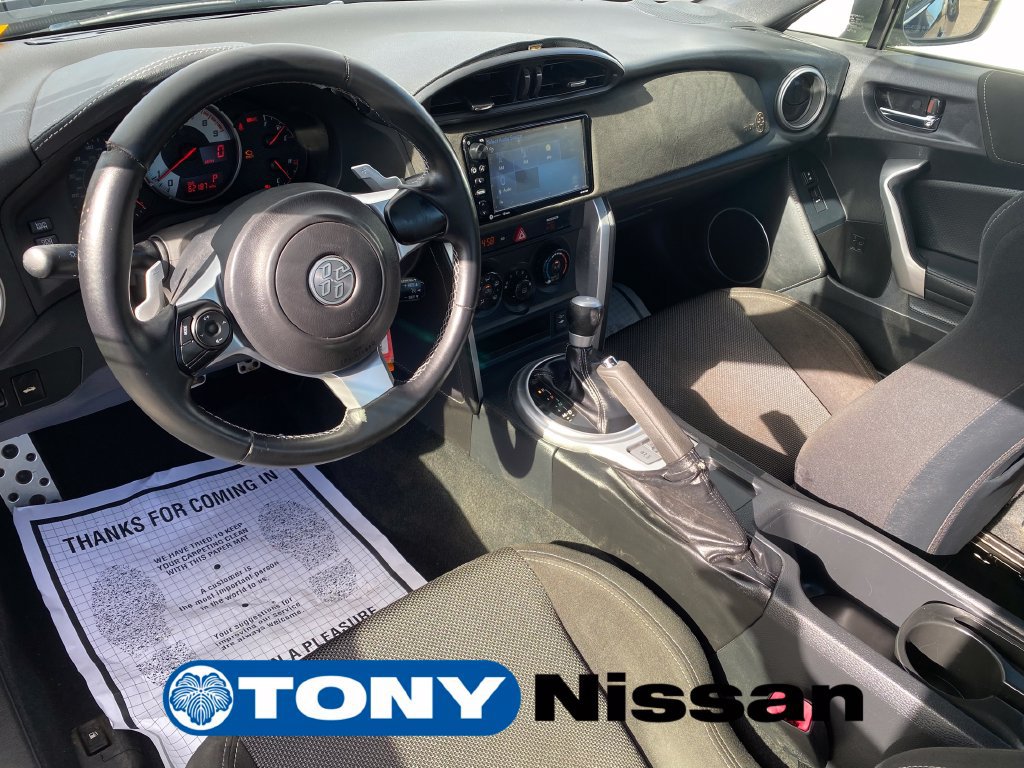 Used 2019 Toyota 86 RWD image 13
