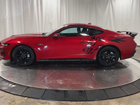 Used 2024 Ford Mustang GT image 7