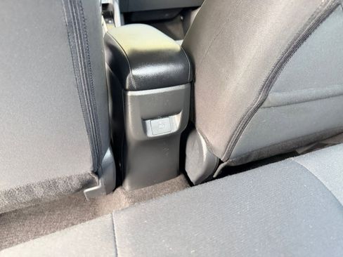 Used 2025 Nissan Versa SV image 23