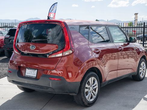 Used 2021 Kia Soul LX FWD image 10