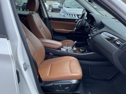 Used 2017 BMW X3 xDrive28i AWD/4WD image 7