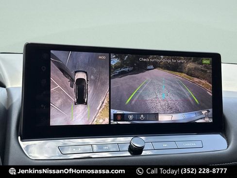 Certified 2024 Nissan Rogue SL w/ SL Premium Package image 31