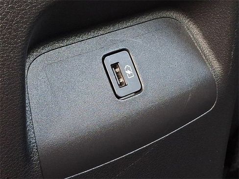 Used 2023 Nissan Sentra SV image 11