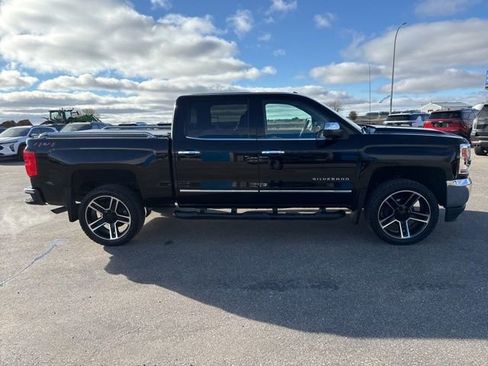 Used 2018 Chevrolet Silverado 1500 LTZ w/ LPO, Black Pack image 5