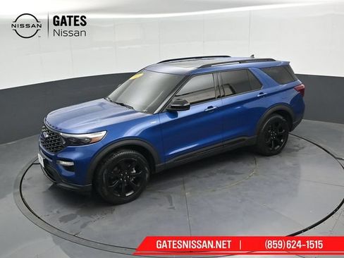 Used 2023 Ford Explorer ST-Line w/ Class IV Trailer Tow Package AWD/4WD image 57