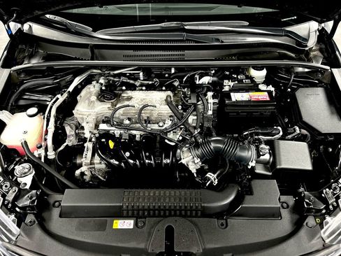 Used 2022 Toyota Corolla LE image 38