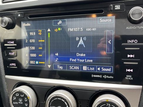 Used 2017 Subaru Crosstrek 2.0i Limited image 12