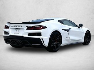 Used 2025 Chevrolet Corvette Z06 RWD video 2