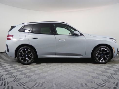 Certified 2025 BMW X3 xDrive30i image 2