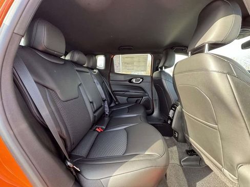 New 2026 Jeep Compass Latitude image 16