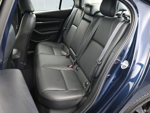 Used 2025 MAZDA MAZDA3 s image 27