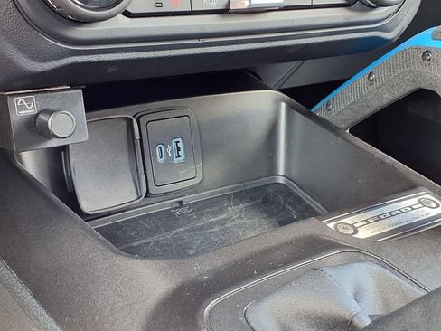 Used 2023 Ford Bronco Black Diamond AWD/4WD image 15