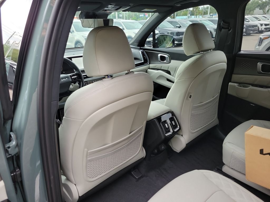 New 2026 Kia Sorento SX Prestige AWD/4WD image 17