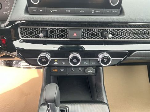 New 2026 Honda Civic Sport image 18