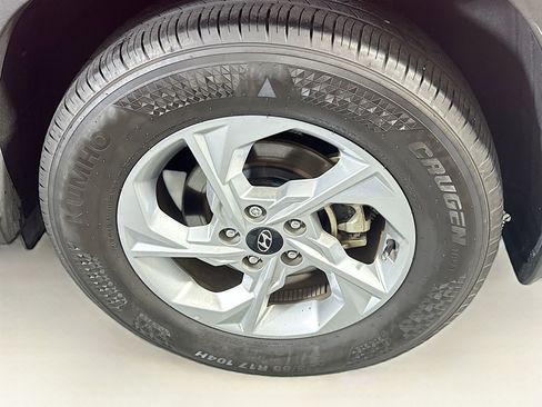 Used 2023 Hyundai Tucson SEL w/ Cargo Package image 11