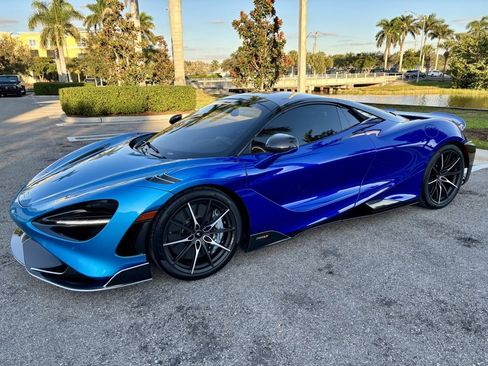Used 2022 McLaren 765LT image 22