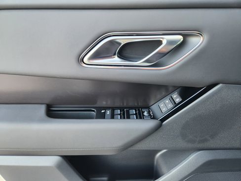 New 2026 Land Rover Range Rover Velar Dynamic SE image 22