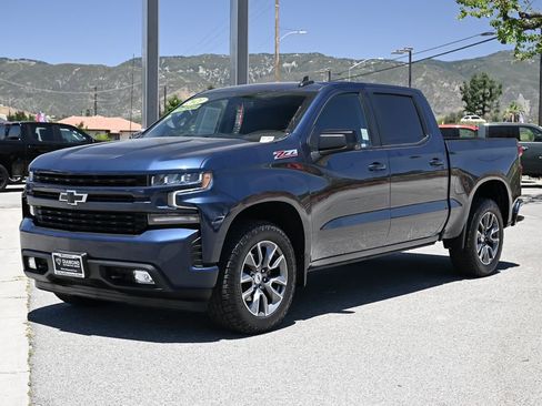 Used 2021 Chevrolet Silverado 1500 RST w/ Z71 Off-Road Package AWD/4WD image 8