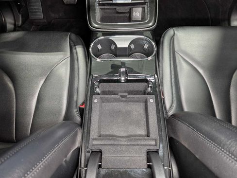Used 2022 Lincoln Nautilus AWD w/ Premium Package image 20