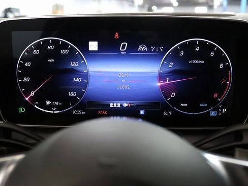 Used 2024 Mercedes-Benz GLC 300 4MATIC image 25