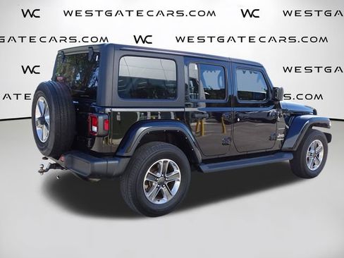 Used 2021 Jeep Wrangler Unlimited Sahara image 11