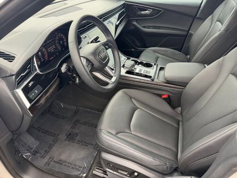 Used 2023 Audi Q8 Premium Plus AWD/4WD image 10
