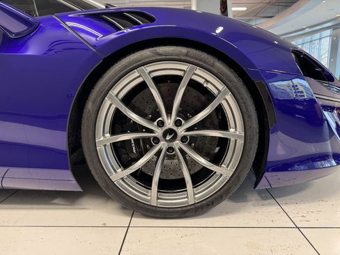 Used 2023 McLaren Artura image 15