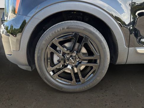 Used 2023 Kia Telluride SX X-Line AWD/4WD image 10