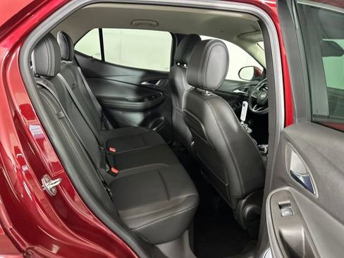Used 2023 Buick Encore GX Select w/ Sport Touring Package image 27