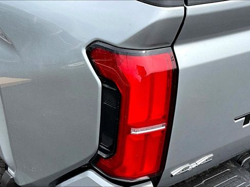 New 2026 Toyota Tacoma SR5 AWD/4WD image 14