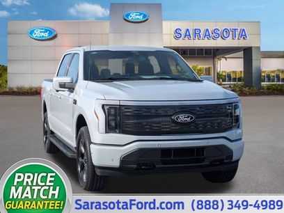 New 2025 Ford F150 Lightning Platinum w/ Dark Elements Package
