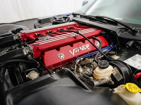 Used 2000 Dodge Viper GTS RWD image 42
